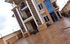 Mexiloyd Luxury Rooms & Suites